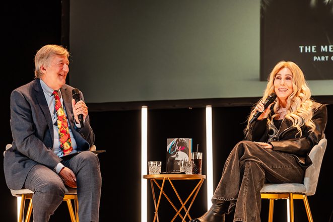 Cher-and-Stephen-Fry-Credit-Danny-Kaan_662px
